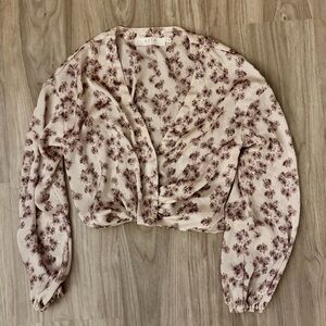 ASTR The Label Floral Top